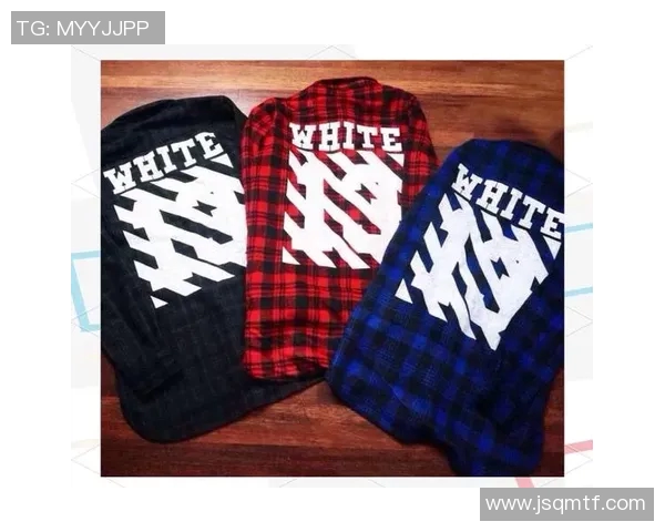 OffWhite与足球明星的完美结合引领时尚潮流新风尚 OffWhite与足球明星的完美结合引领时尚潮流新风尚